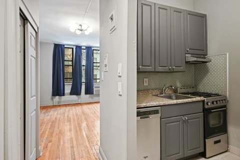Preview 3 of #385: Upper East Side at June Homes